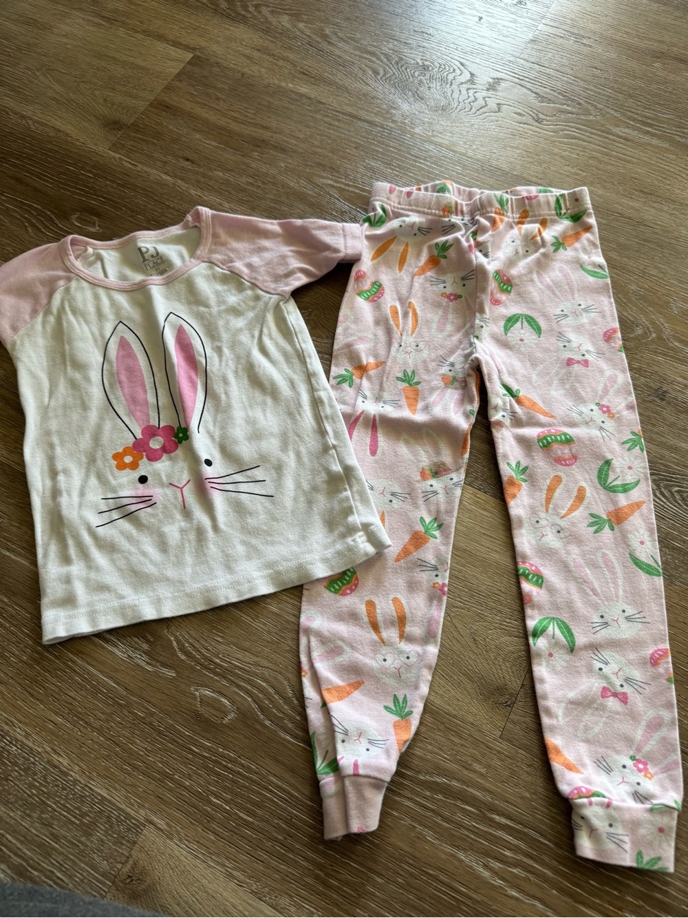 Place Girls Bunny Carrot Pajama Set - Pink & White